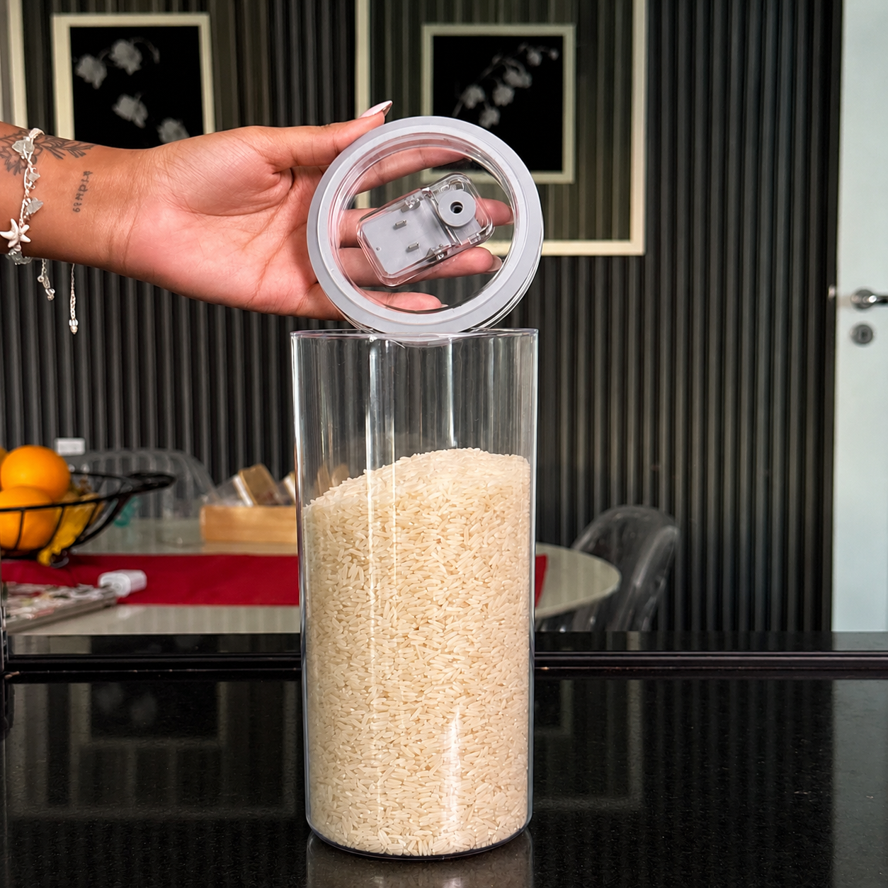 Pote Hermético Redondo com Trava 1,5L Transparente